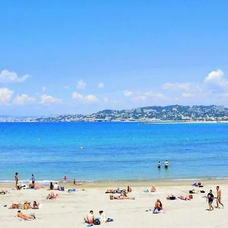 Calme En Bord De Mer Apartment *